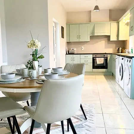 Pine View In The Heart Of The West